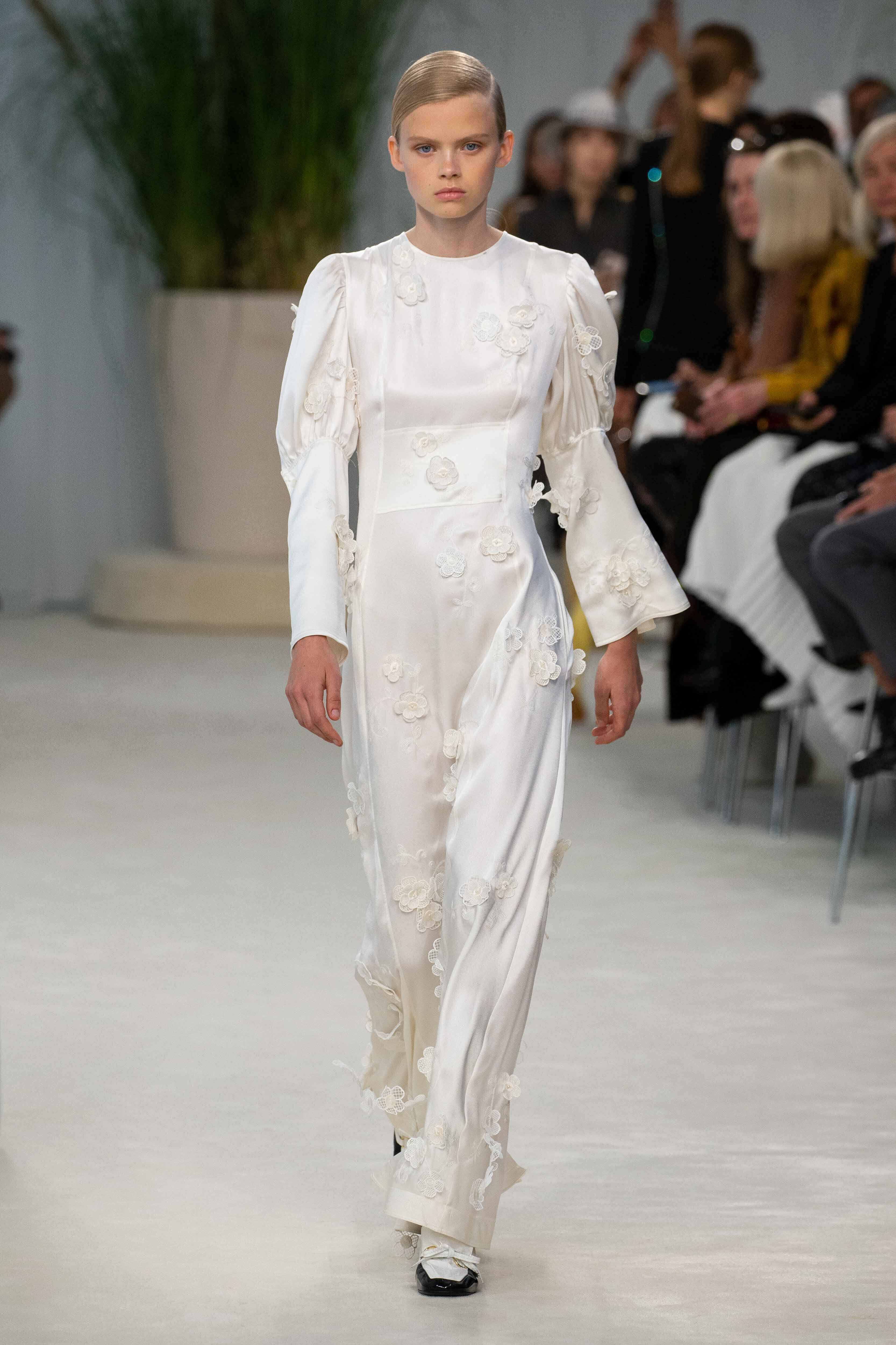 Looks LOEWE
